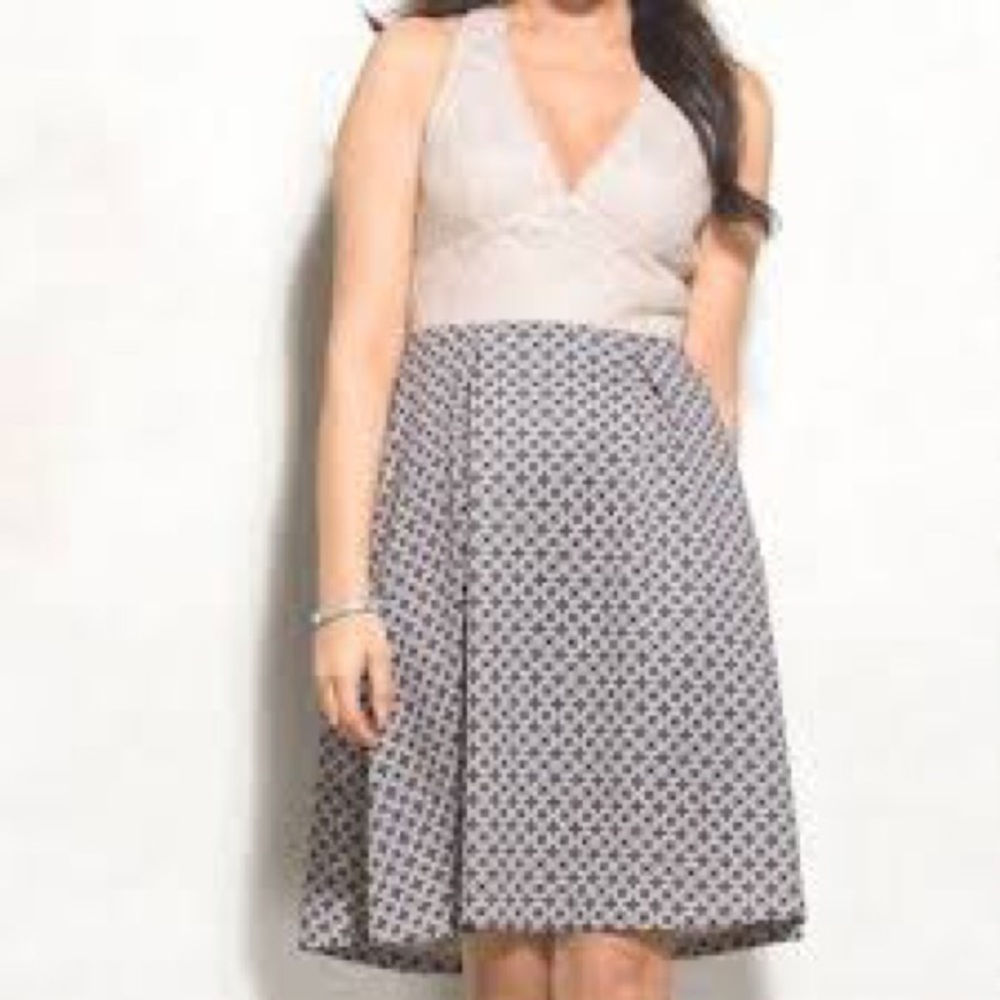 🌸 NWT Adrianna Papell Lovely Lace Geometric Dress